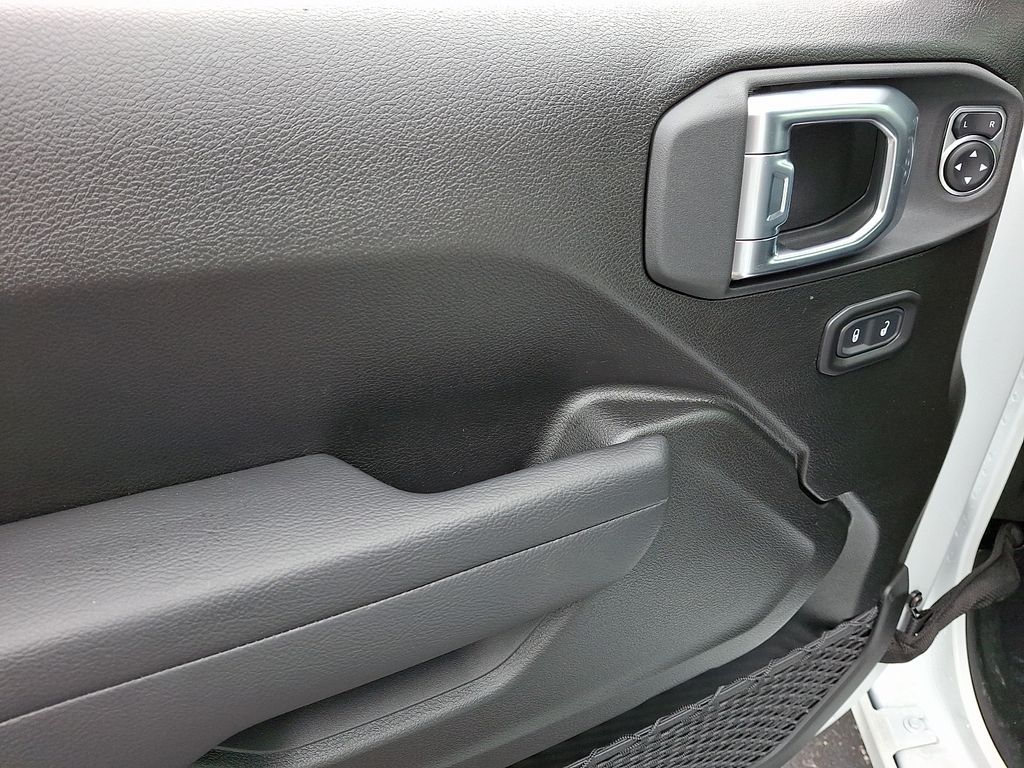 New 2026 Jeep Wrangler SUV
