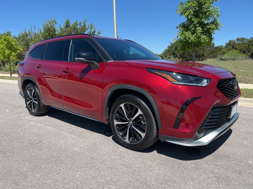 2021 Toyota Highlander XSE 3