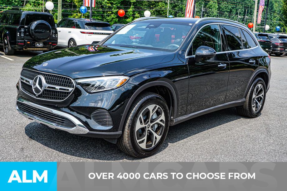 Used 2026 Black Mercedes-Benz GLC 350e image 2