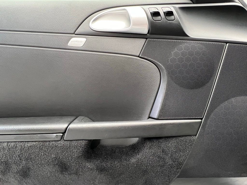 Thumbnail: 2007 Porsche Cayman - 18