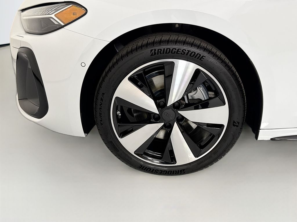 Thumbnail: 2026 Audi A5 - 32
