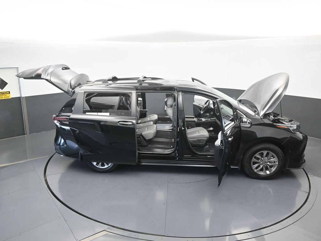 Used 2025 Midnight Black Metallic Toyota XLE image 73