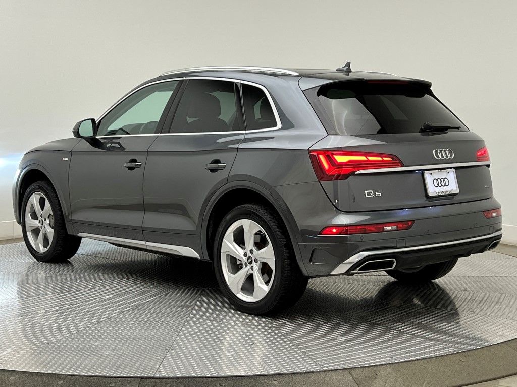 Thumbnail: 2022 Audi Q5 - 4