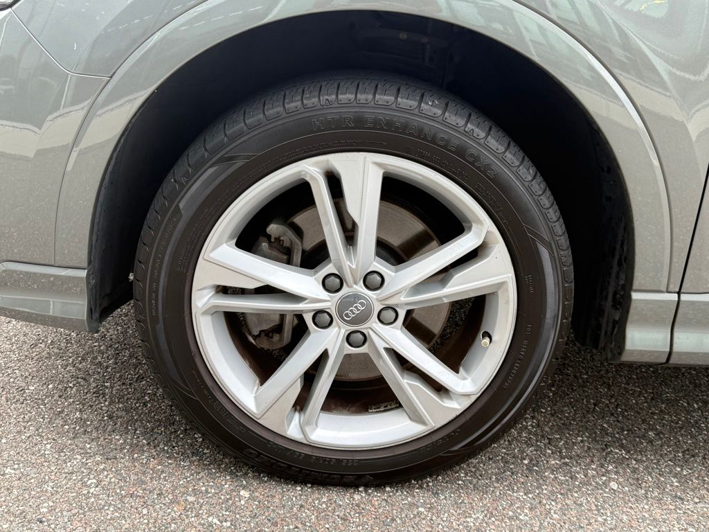 Used 2020 Gray Audi Premium S line image 32