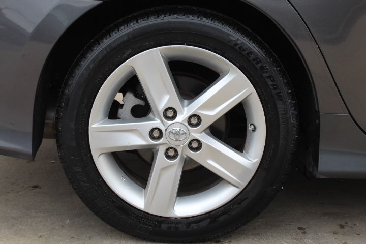 Used Car 2014 Toyota Camry  L For Sale Under $12,000 In Georgetown, Texas