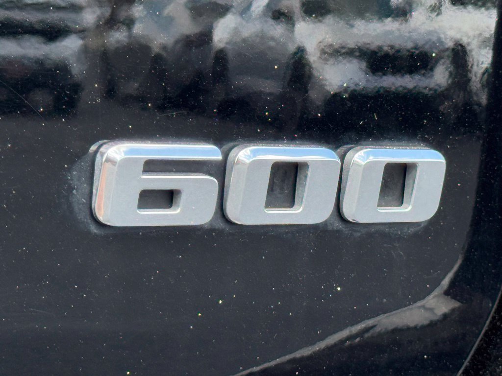 2022 Cadillac Escalade ESV Premium Black Raven - Jim Hudson Acura - Image 13