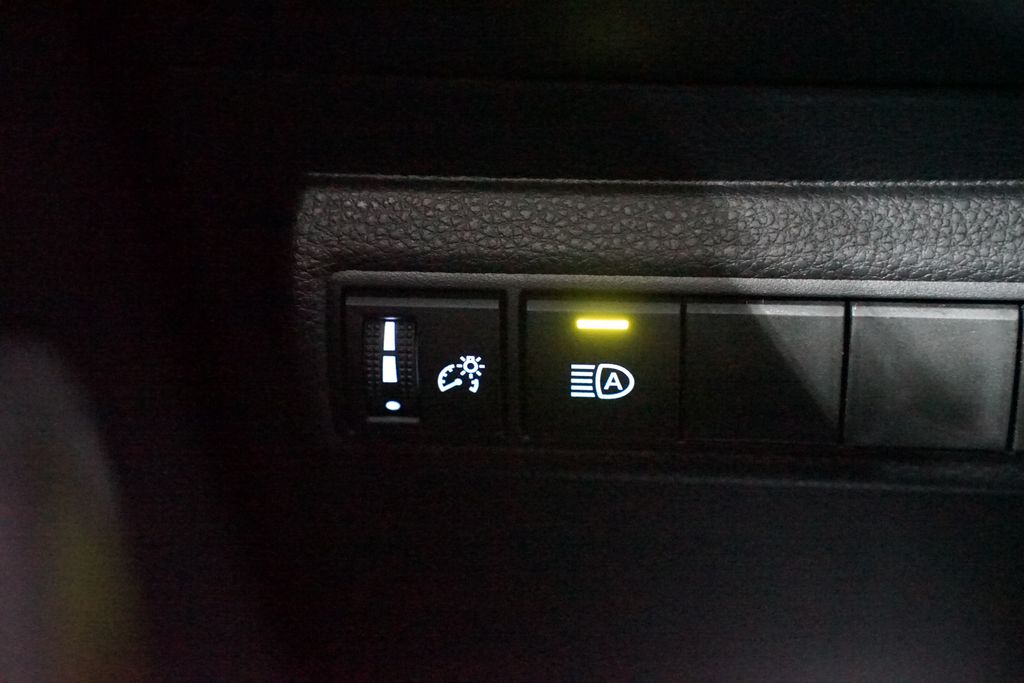 Thumbnail: 2026 Toyota Corolla - 22