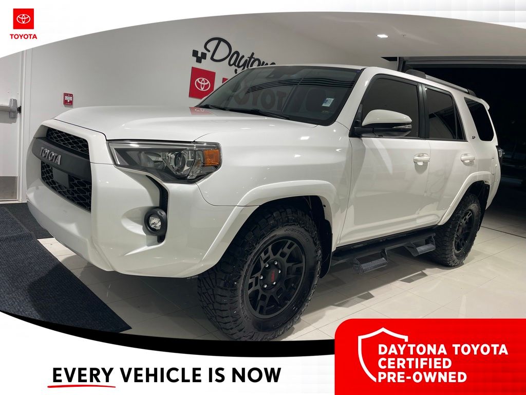2022 Toyota 4Runner SR5 Premium - Photo 8