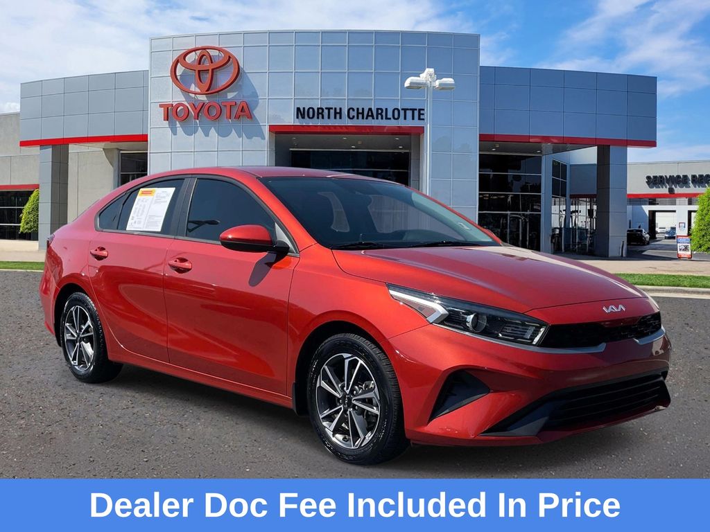 2022 Kia Forte LXS FWD