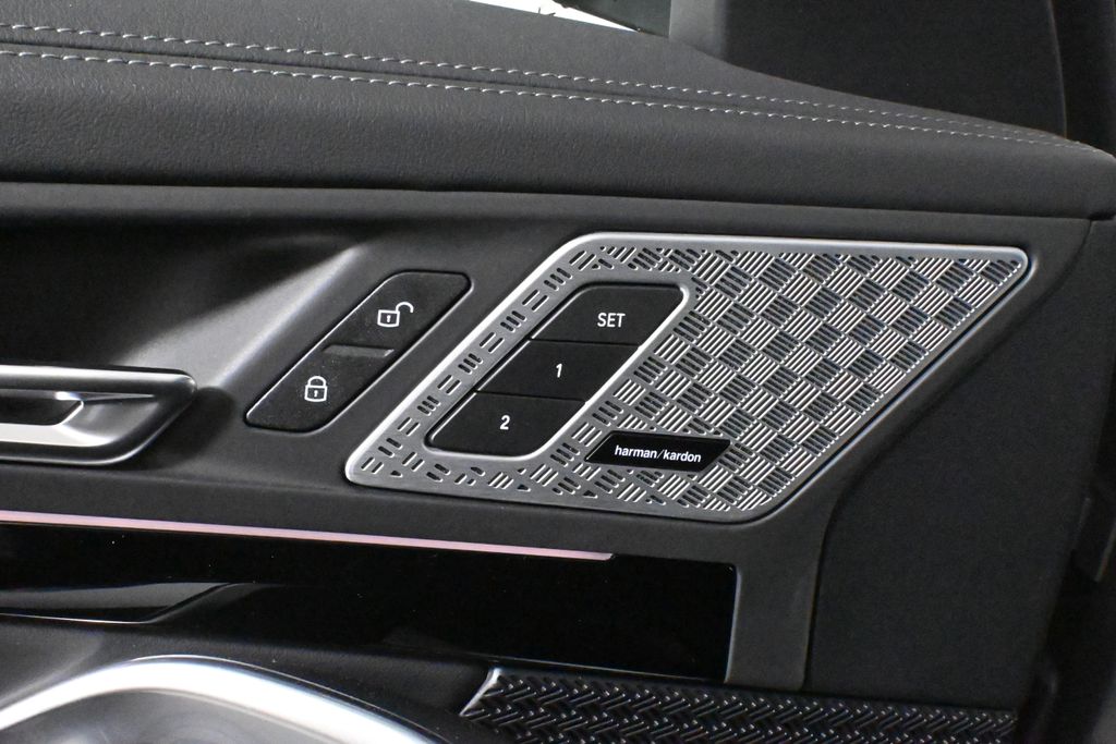 2025 BMW X1 xDrive28i 30