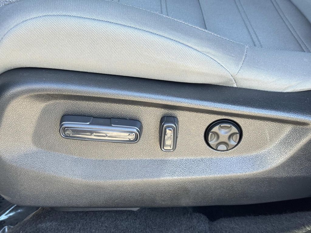 Used 2019 Honda CR-V EX 4D Sport Utility