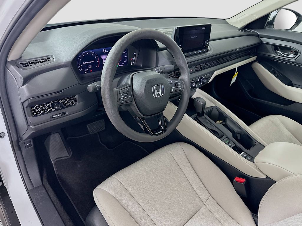 Thumbnail: 2025 Honda Accord - 9