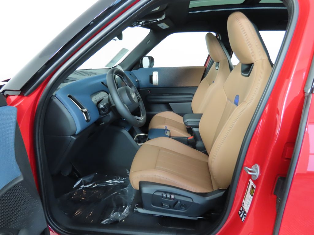 2025 MINI Cooper Countryman Signature 21