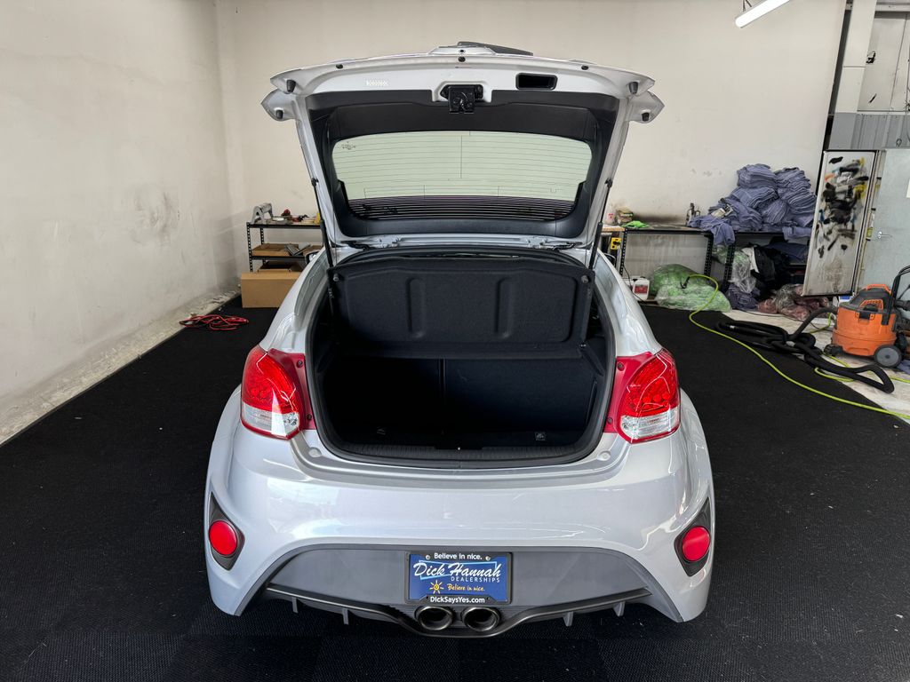 2017 Hyundai Veloster Turbo