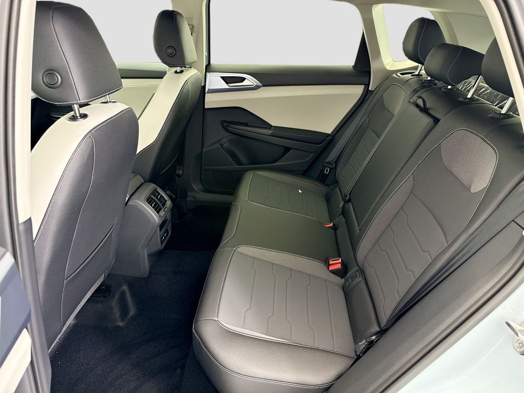 Thumbnail: 2026 Volkswagen Taos - 19