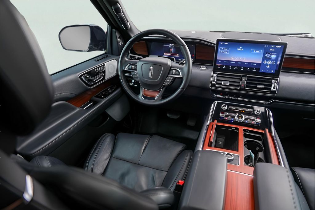 Used Car 2024 Lincoln Navigator L  L Reserve For Sale Under $70,000 In Austin, Texas