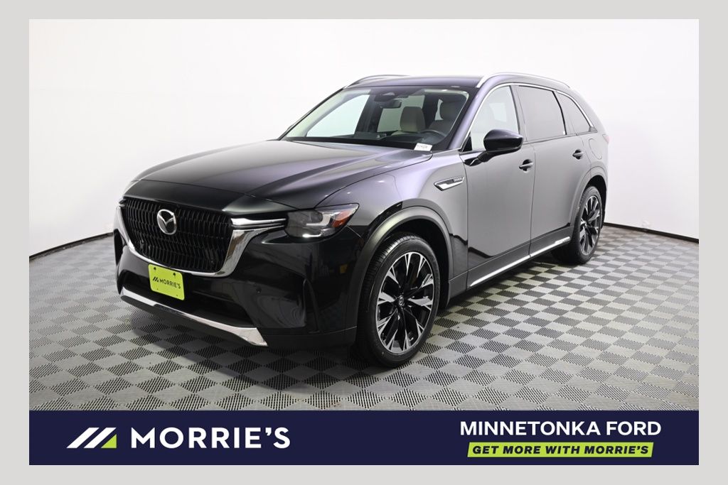 2024 Mazda CX-90 PHEV Premium Package's photo