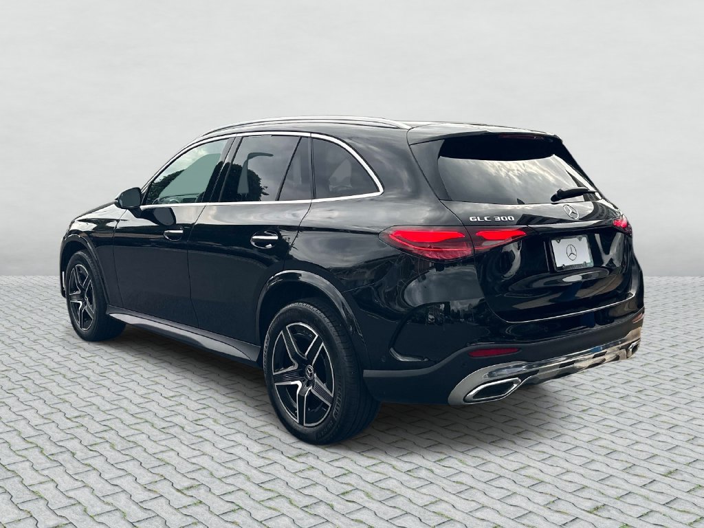 Thumbnail: 2026 Mercedes-Benz GLC - 7