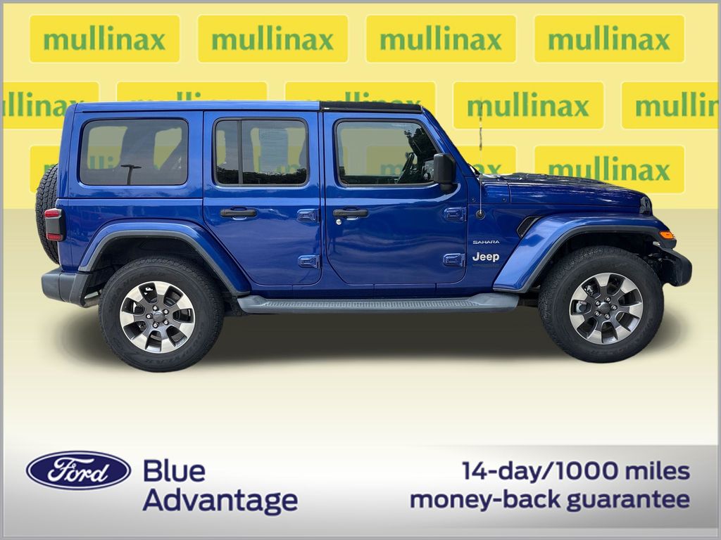 Used 2018 Blue Jeep Unlimited Sahara image 2