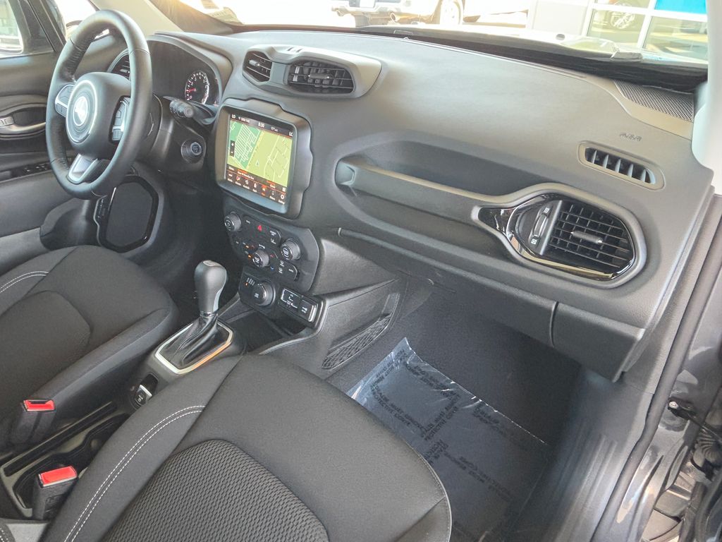 2023 Jeep Renegade Altitude 21