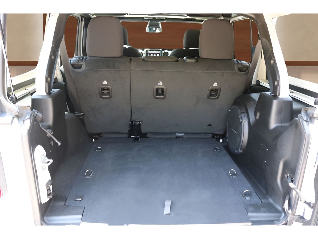 Used Car 2022 Jeep Wrangler  Unlimited Sahara For Sale Under $35,000 In Austin, Texas