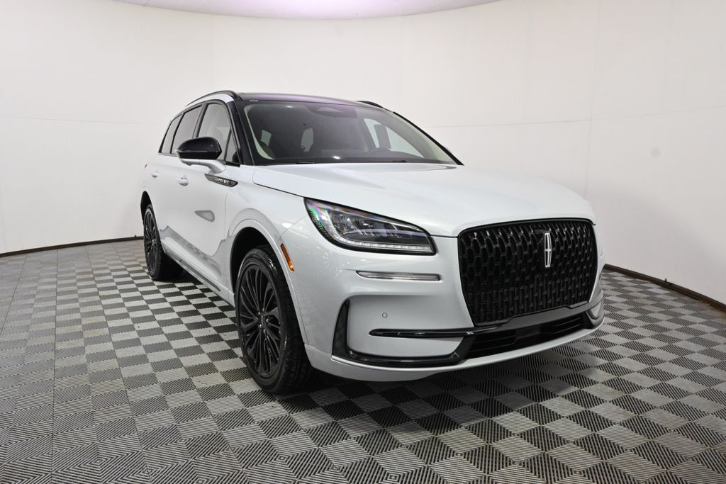 New 2026 White Lincoln Premiere image 9