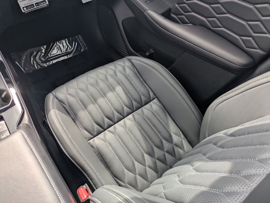 2025 Mitsubishi Outlander SEL - Photo 17