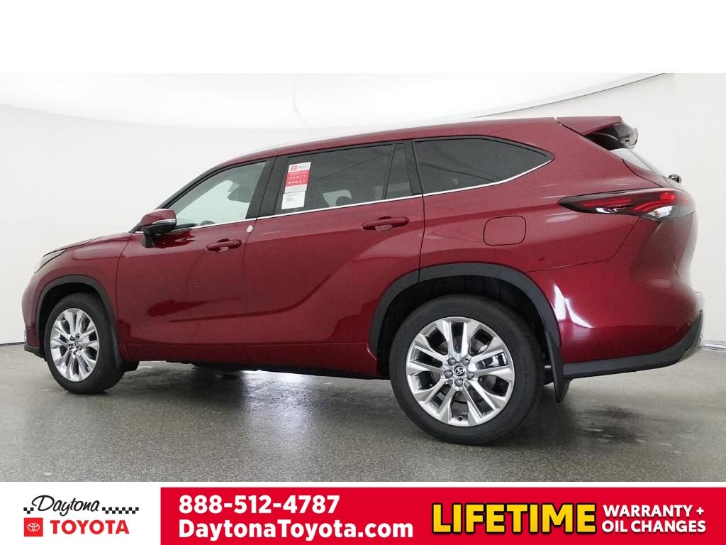 New 2026 Toyota Highlander SUV