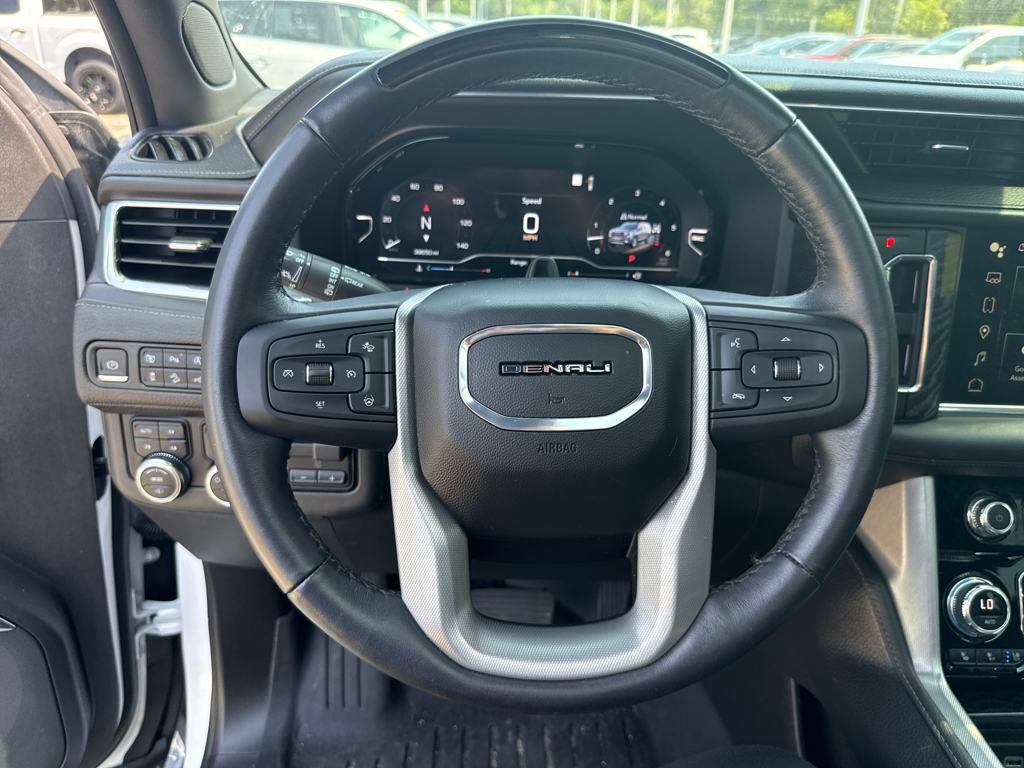 2023 GMC Yukon Denali photo