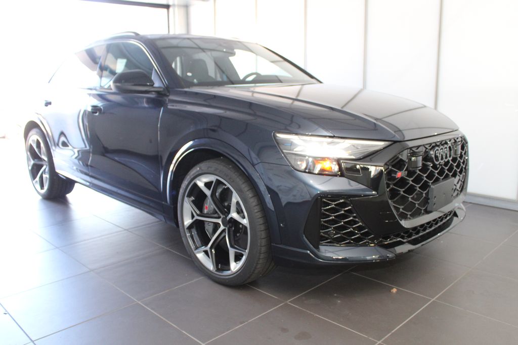 2026 Audi RS Q8 Base's photo