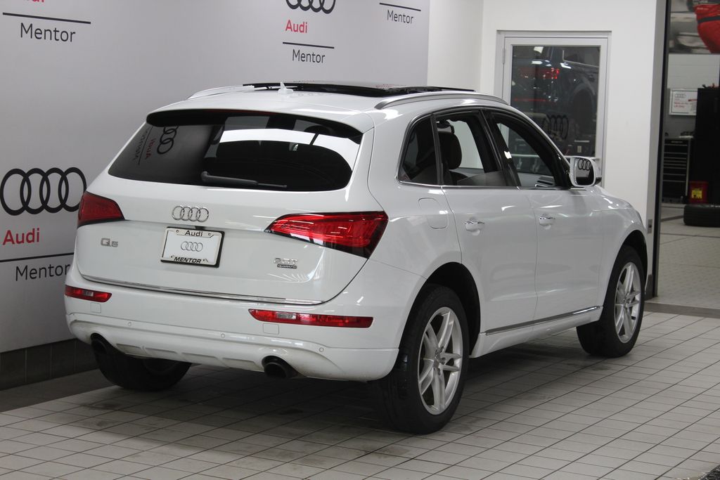 Thumbnail: 2015 Audi Q5 - 6