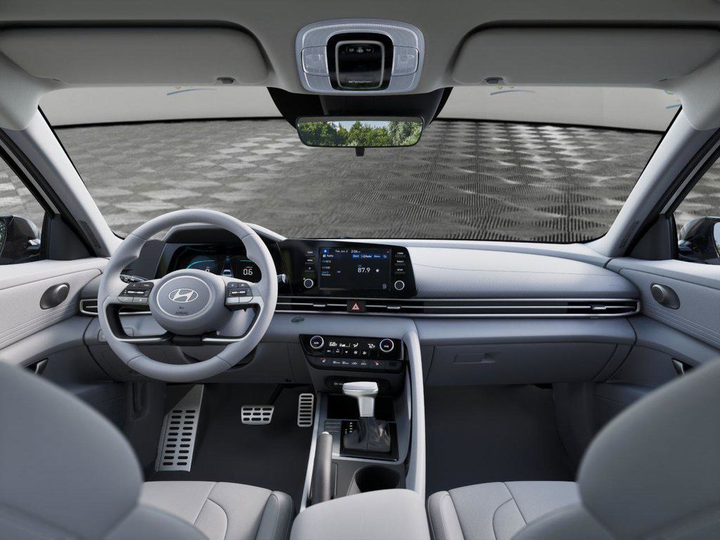 2026 Hyundai Elantra — photo 11