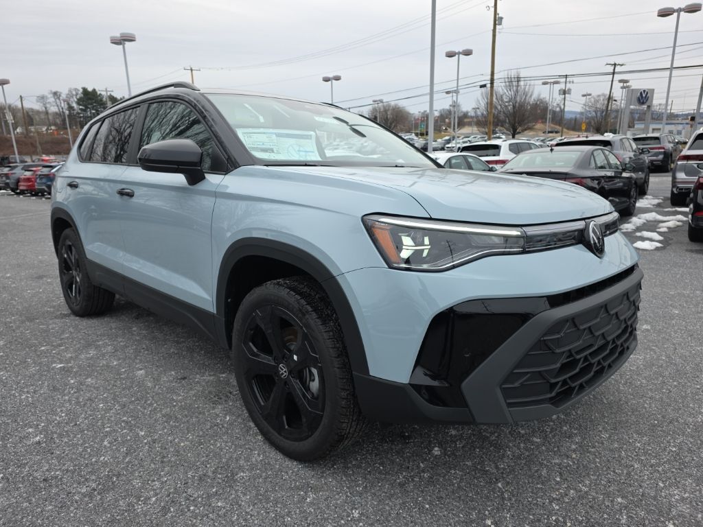 2026 Volkswagen Taos 1.5T SE Black Gray at Sutliff Volkswagen