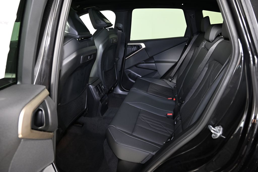 Thumbnail: 2025 BMW X3 - 24