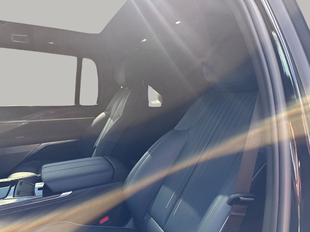 Used Car 2025 Cadillac Escalade Iq  Sport 2 For Sale Under $140,000 In Austin, Texas