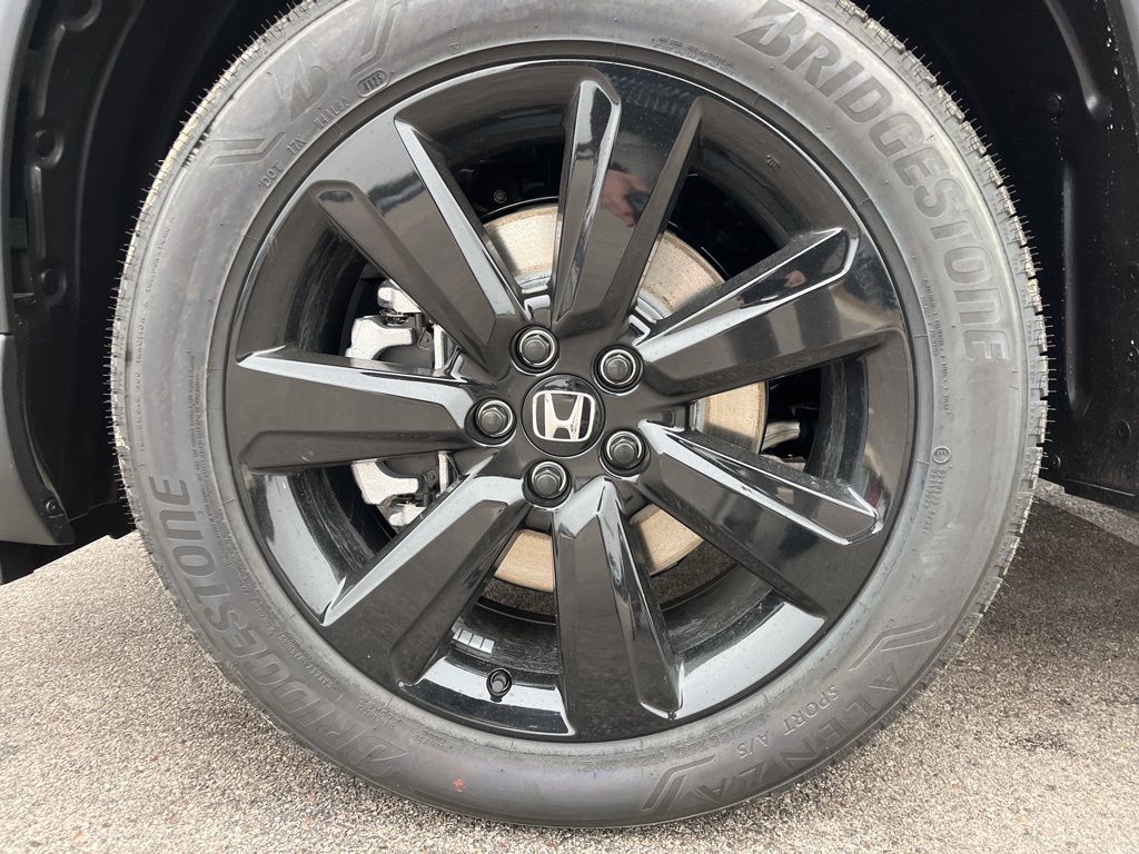 Thumbnail: 2025 Honda Pilot - 7