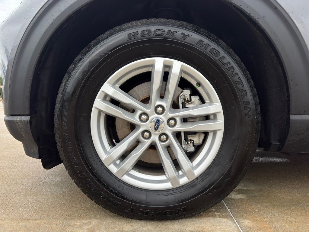 2023 Ford Explorer XLT Gray at AutoSavvy Houston Southwest