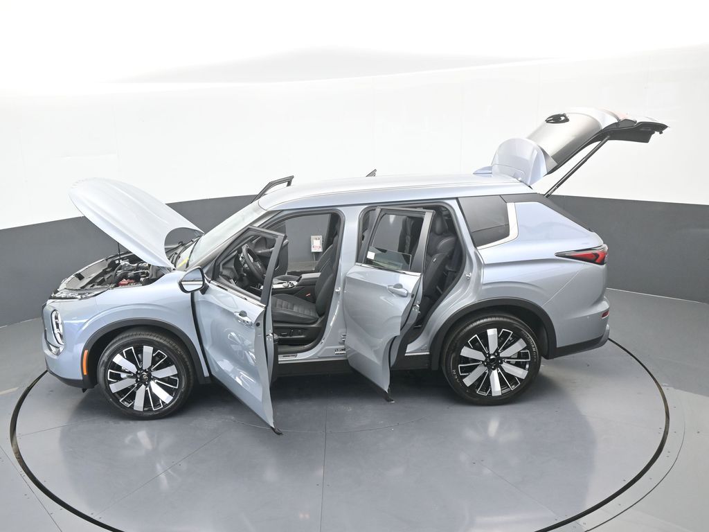 New 2026 Gray Mitsubishi SE image 76