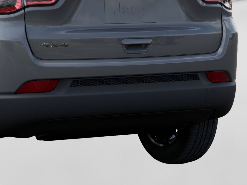2026 Jeep Compass Latitude Gray at South Hills CDJR