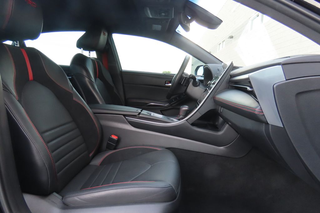 Thumbnail: 2021 Toyota Avalon - 19