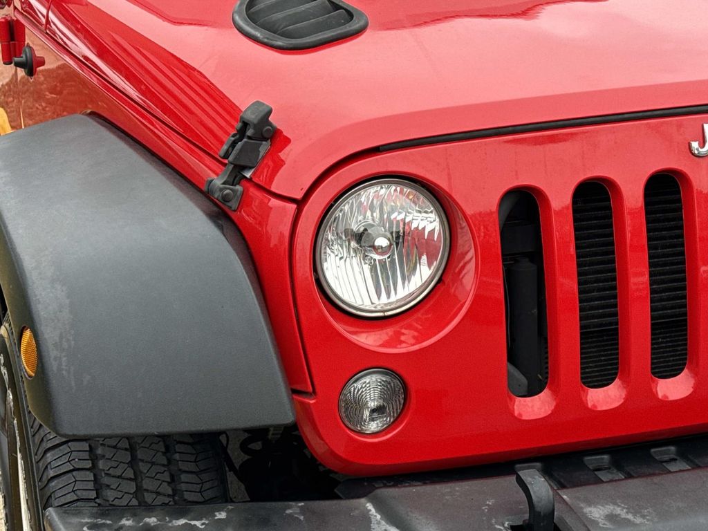 Thumbnail: 2016 Jeep Wrangler - 4