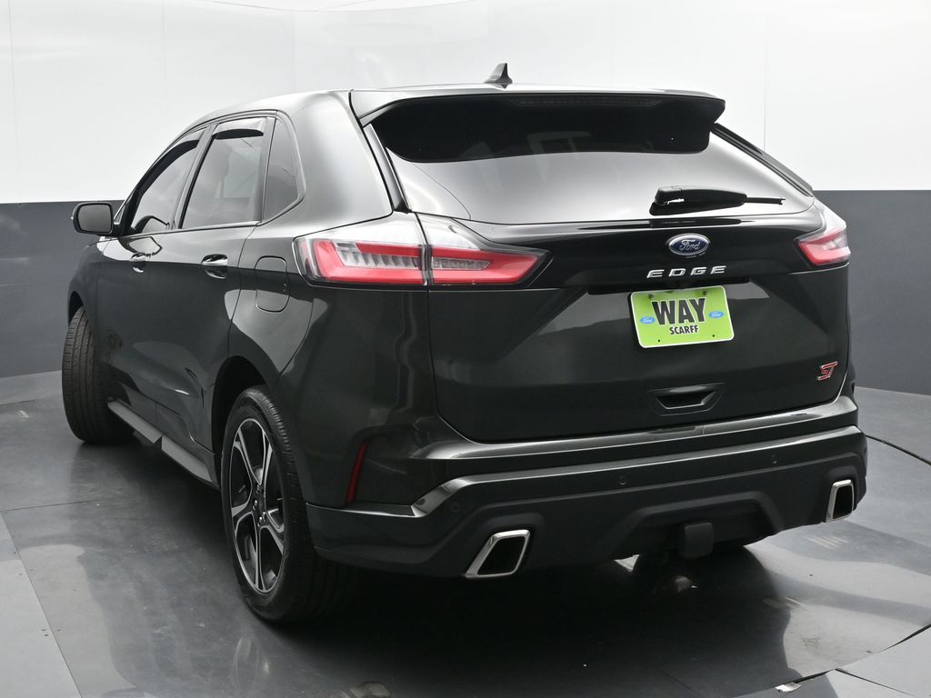 2023 Ford Edge ST