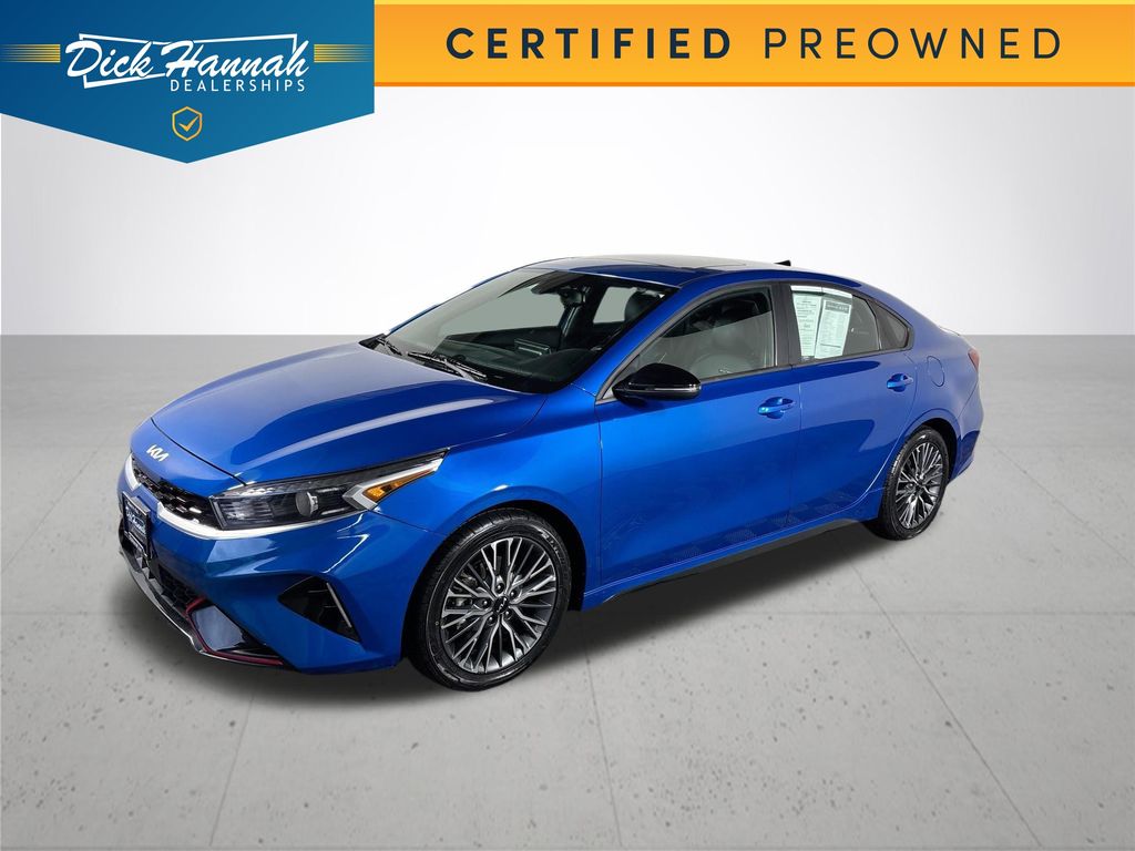 2023 Kia Forte GT-Line's photo