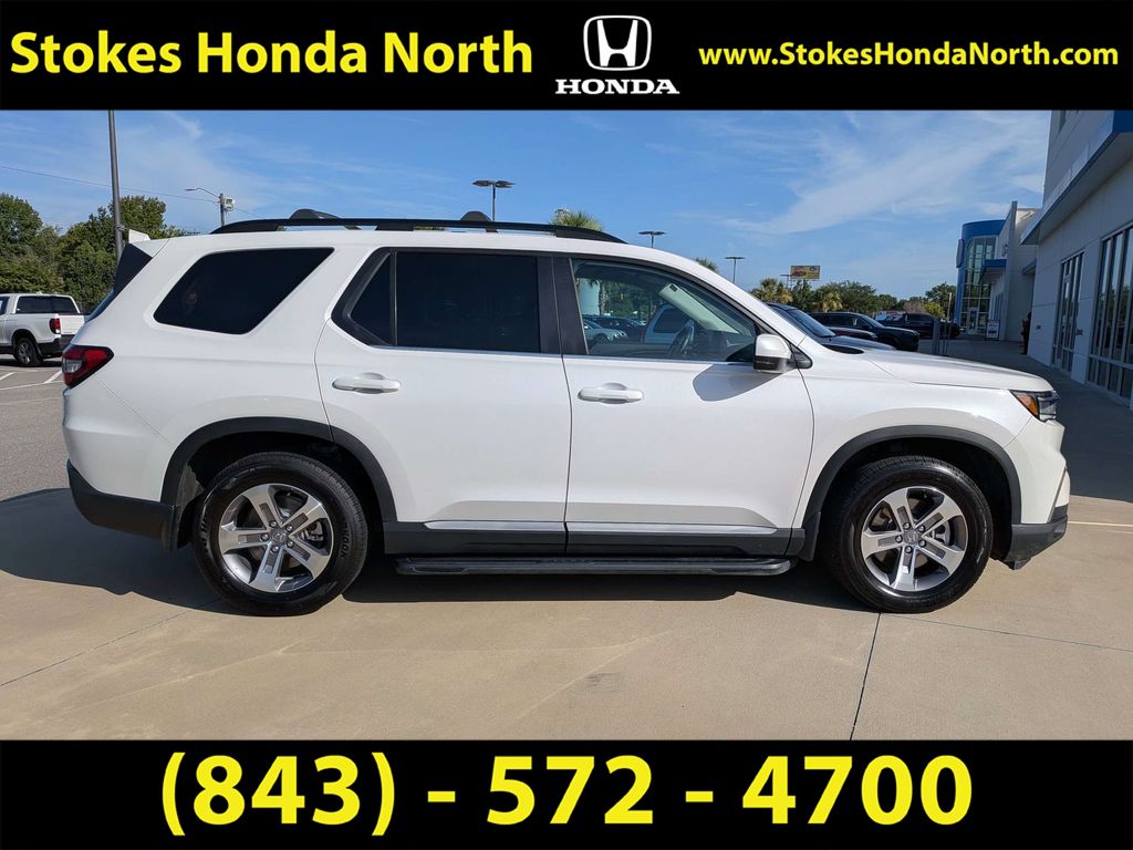 Used 2025 Honda Pilot SUV