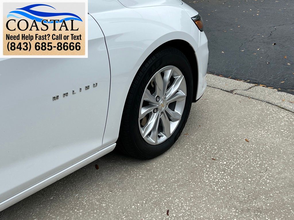 2024 Chevrolet Malibu LT White at Matthews Motors of Wilmington