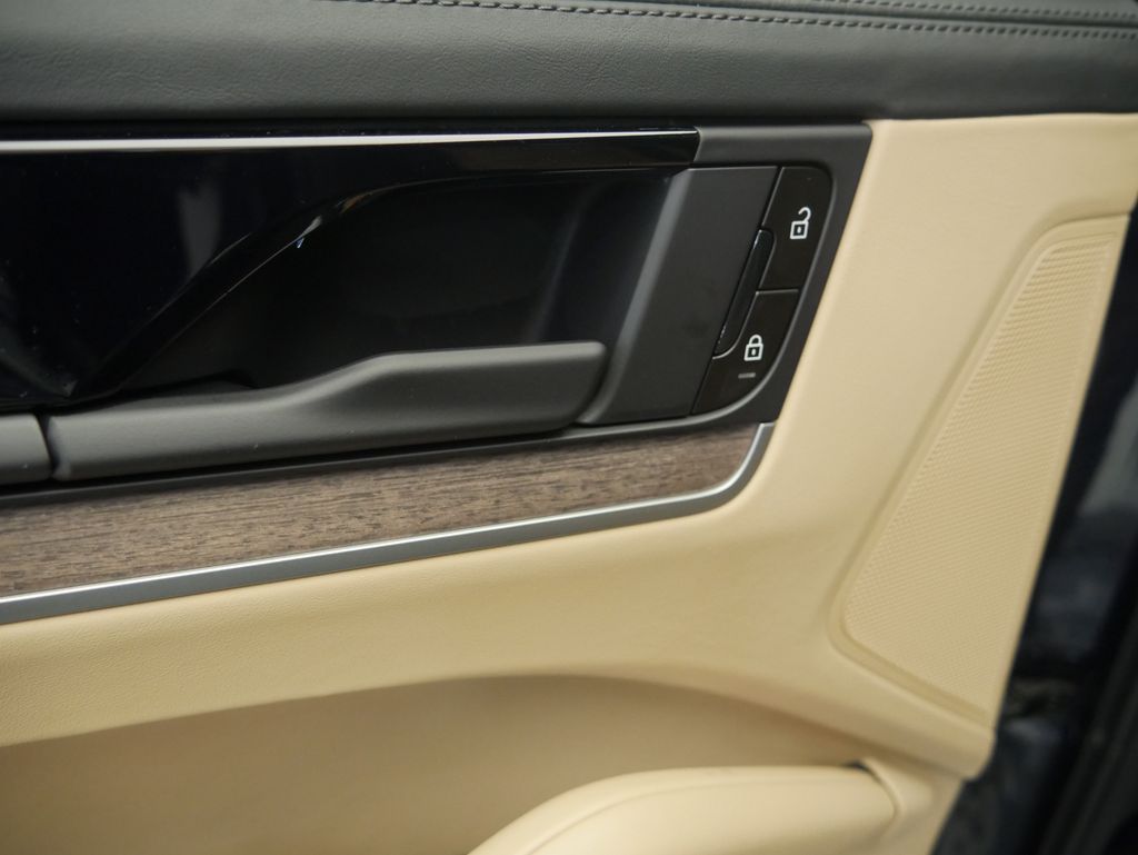 Thumbnail: 2026 Porsche  - 22