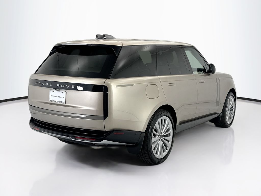 Thumbnail: 2026 Land Rover Range Rover - 5