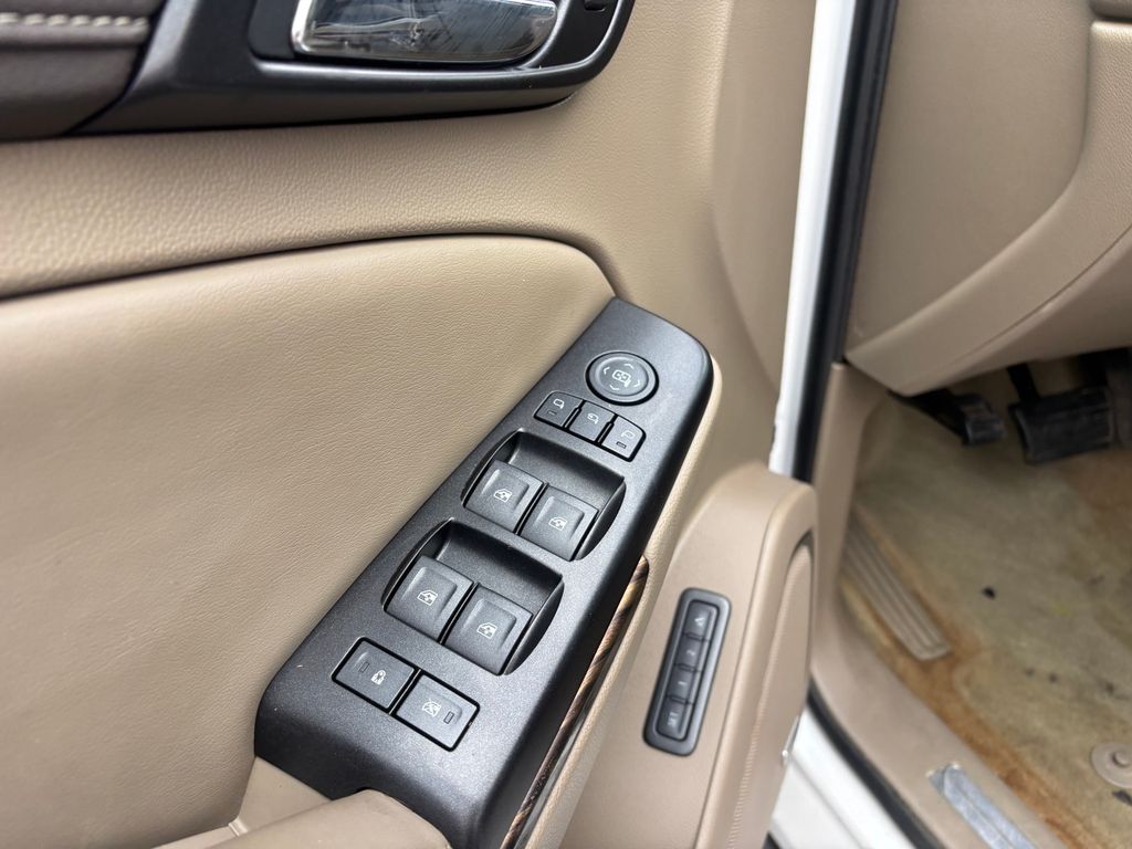 Used Car 2016 Gmc Yukon  Slt For Sale Under $25,000 In Austin, Texas