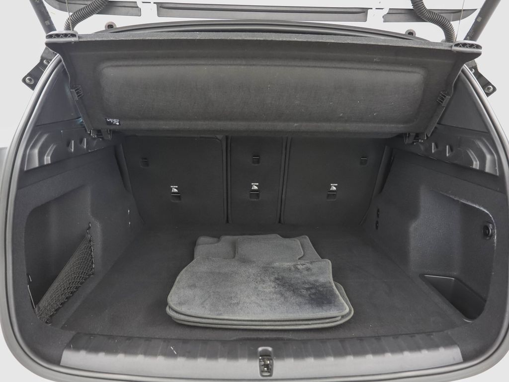 Thumbnail: 2023 BMW X1 - 24