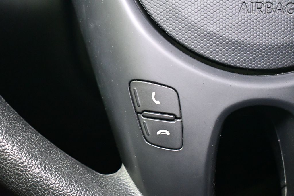 Thumbnail: 2012 Kia Soul - 21